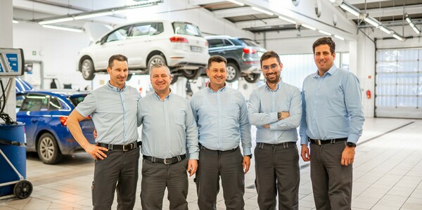 avtoservis-1/SERVIS-OSEBJE-MARIBOR-SERVIS-VW