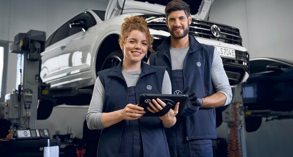 avtoservis-2/VW-SERVIS-MALI-VELIKI-SERVIS-MENJAVA-OLJA